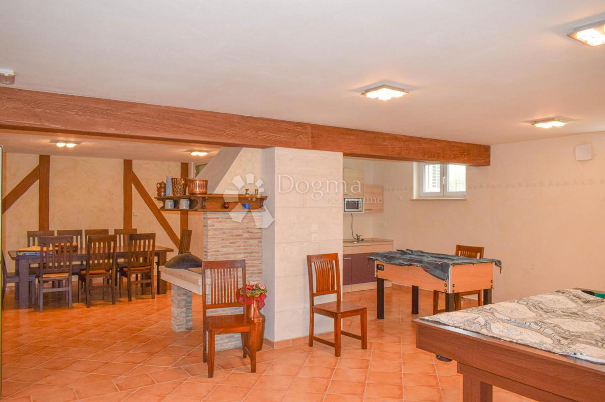Casa Poreč, 400m2