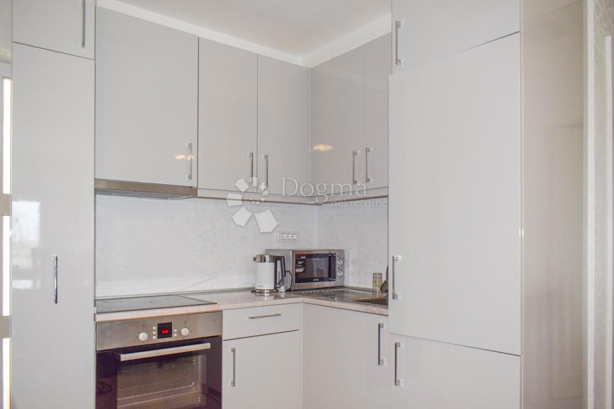 Casa Poreč, 400m2