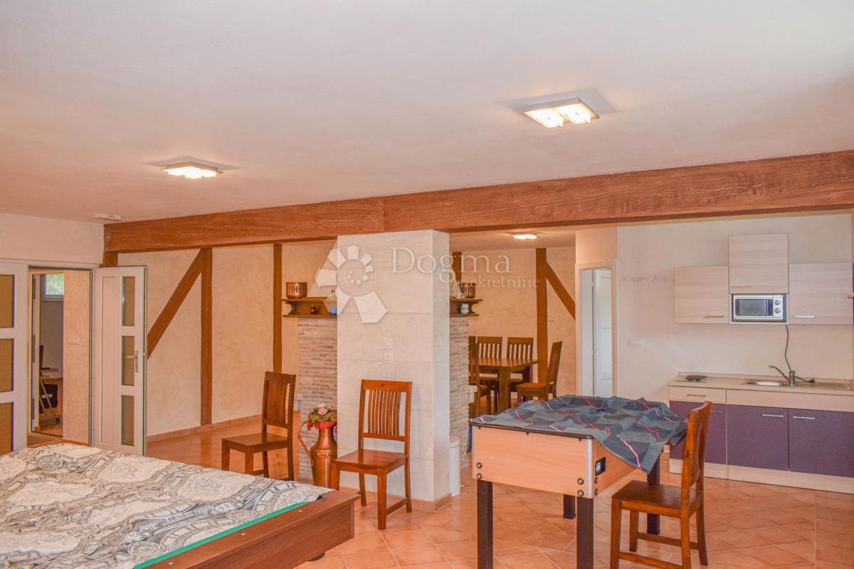 Casa Poreč, 400m2