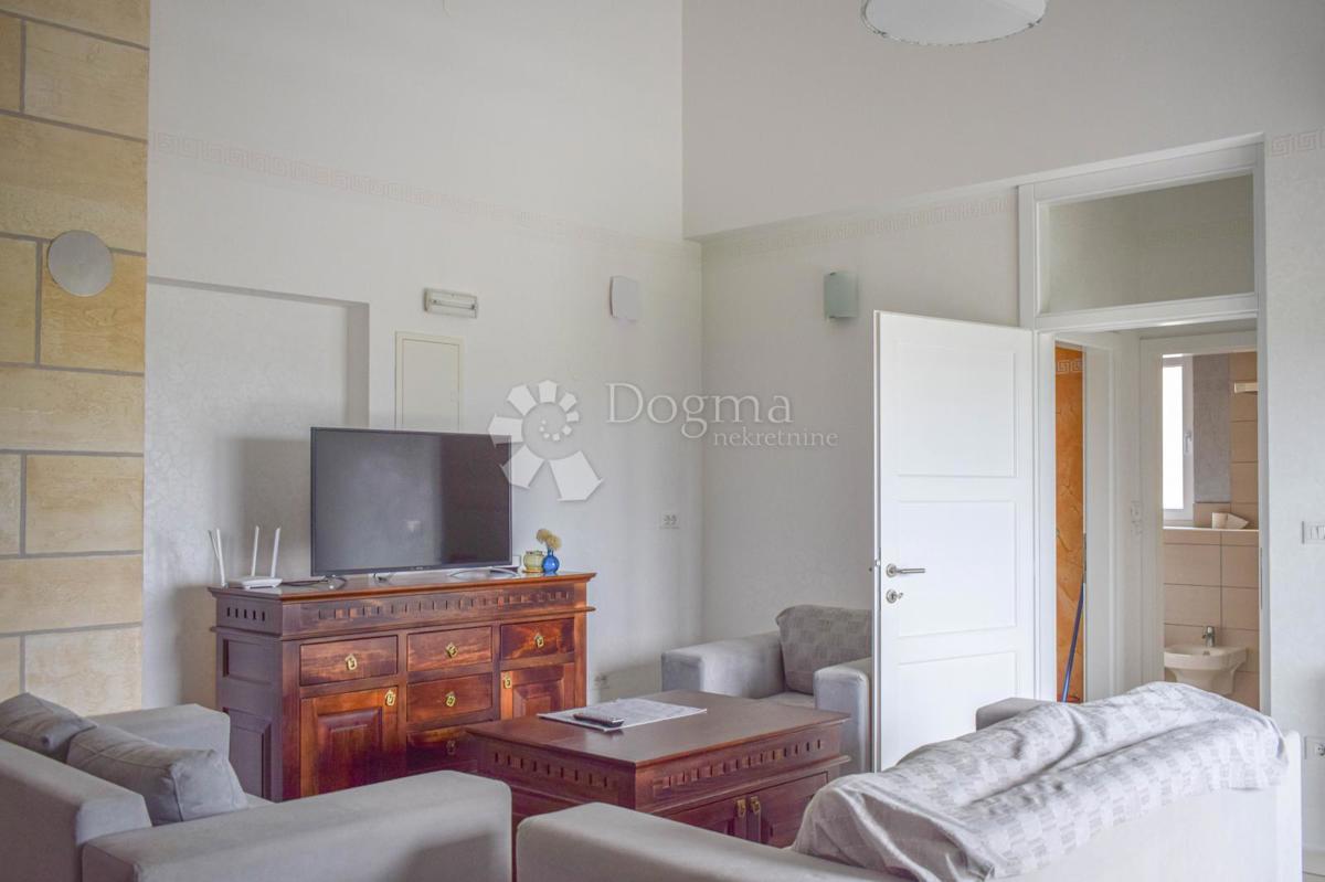 Casa Poreč, 400m2