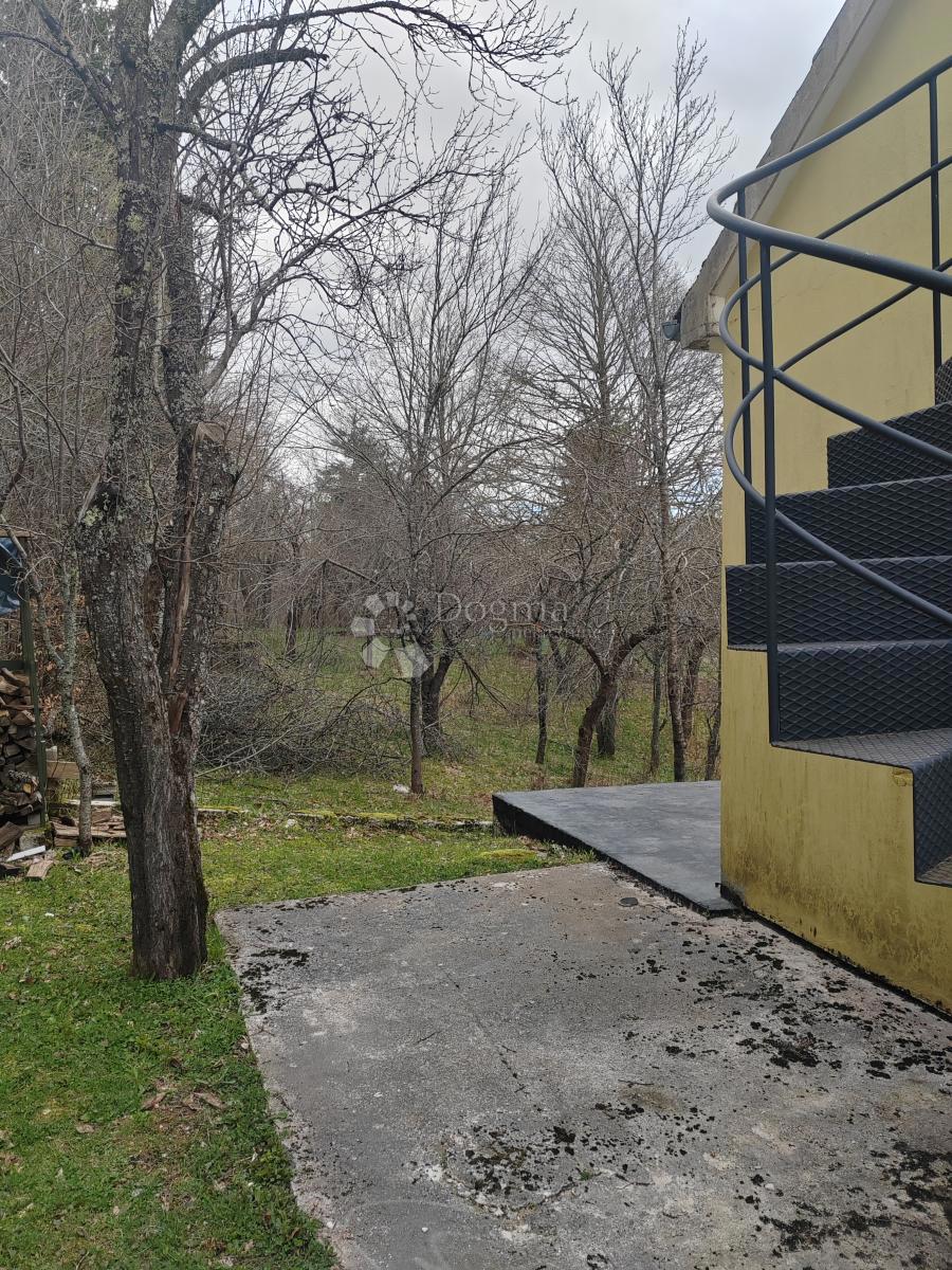 Casa Štikada, Lovinac, 135m2