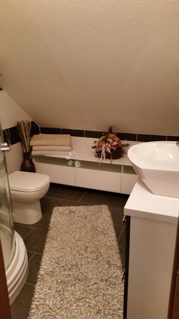 Casa Kruškovac, Gospić - Okolica, 200m2