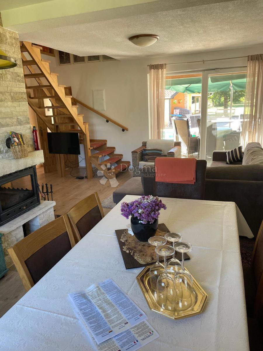 Casa Kruškovac, Gospić - Okolica, 200m2