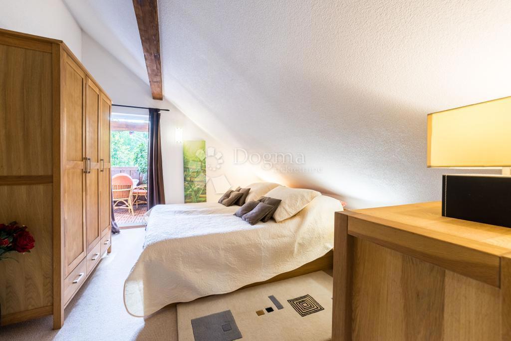 Casa Kruškovac, Gospić - Okolica, 200m2