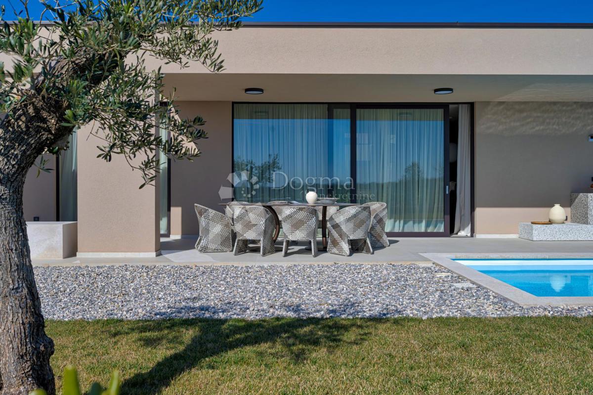 Villa esclusiva smart home, completamente attrezzata, con vista aperta