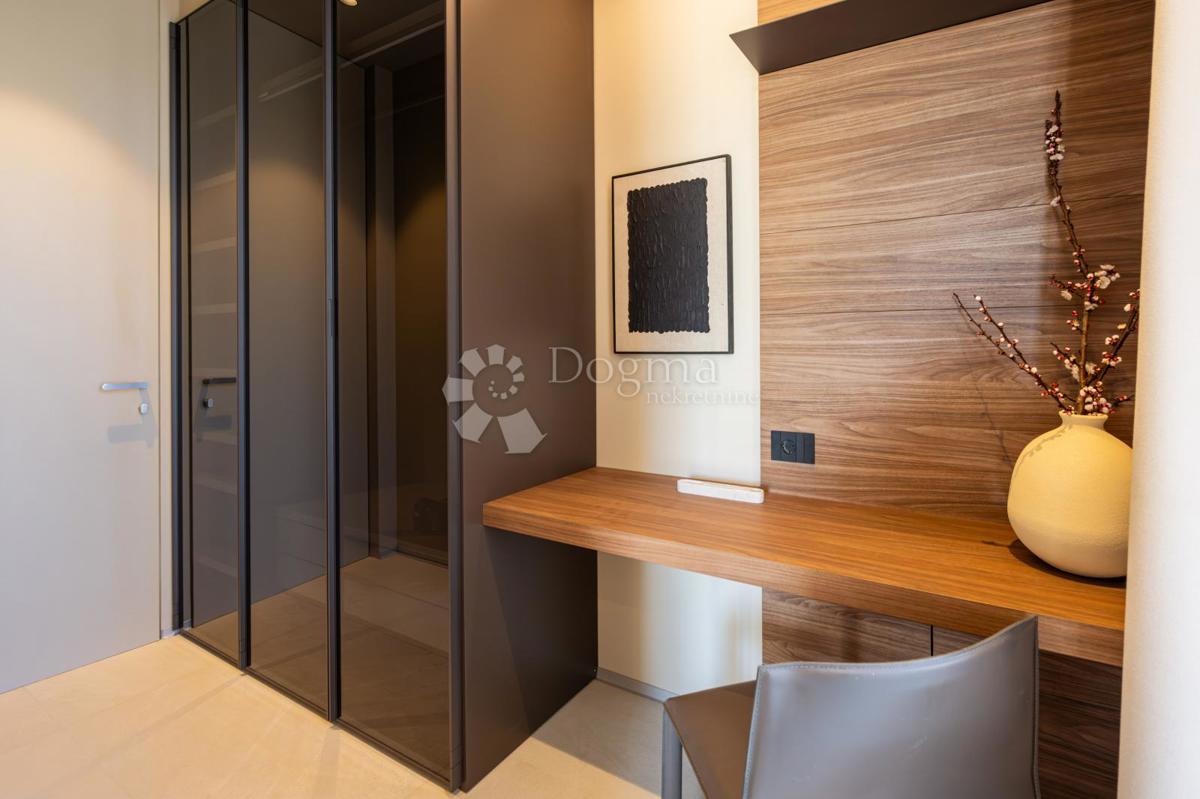 Villa esclusiva smart home, completamente attrezzata, con vista aperta