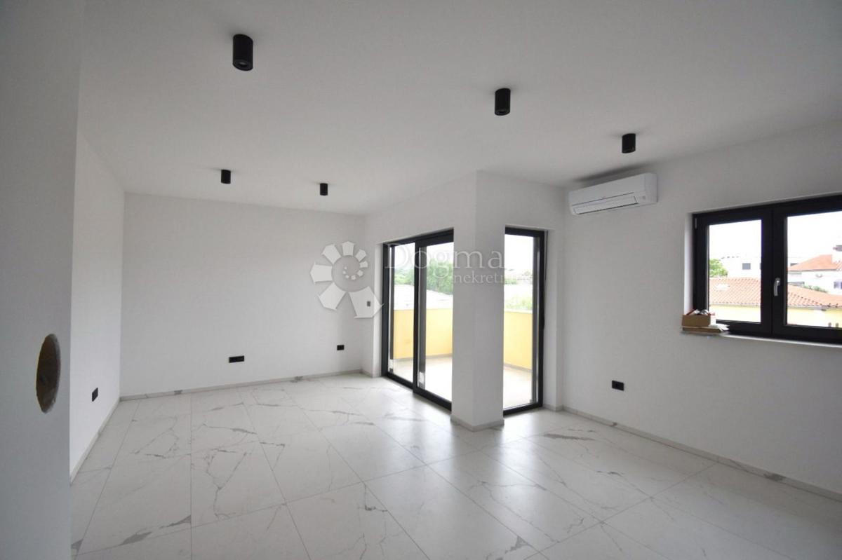 Allogio Štinjan, Pula, 73m2