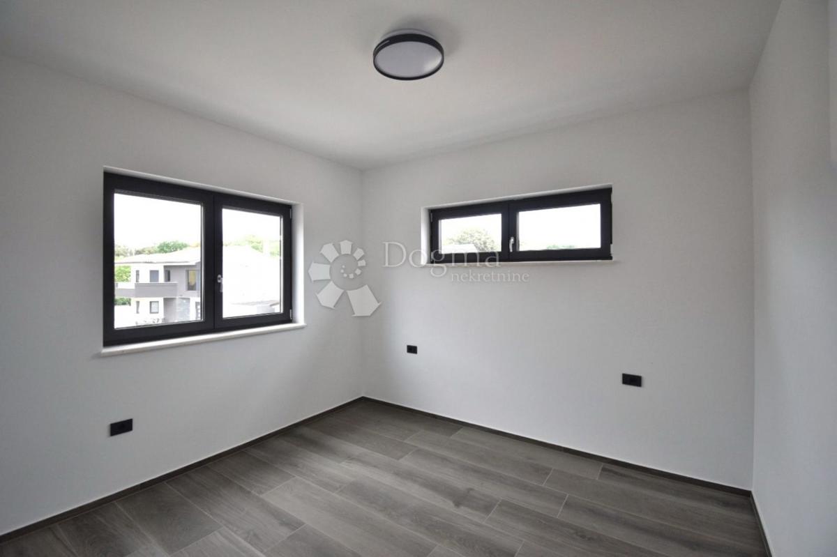 Allogio Štinjan, Pula, 73m2
