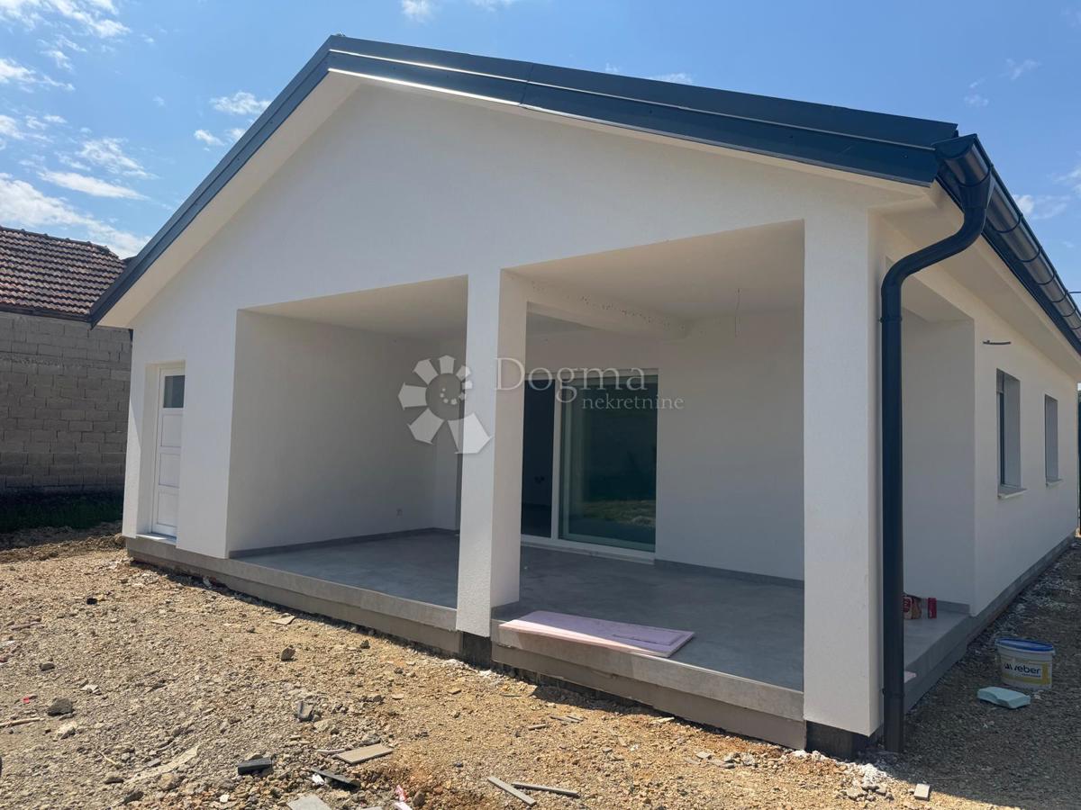 Casa Lukavec, Velika Gorica - Okolica, 99m2
