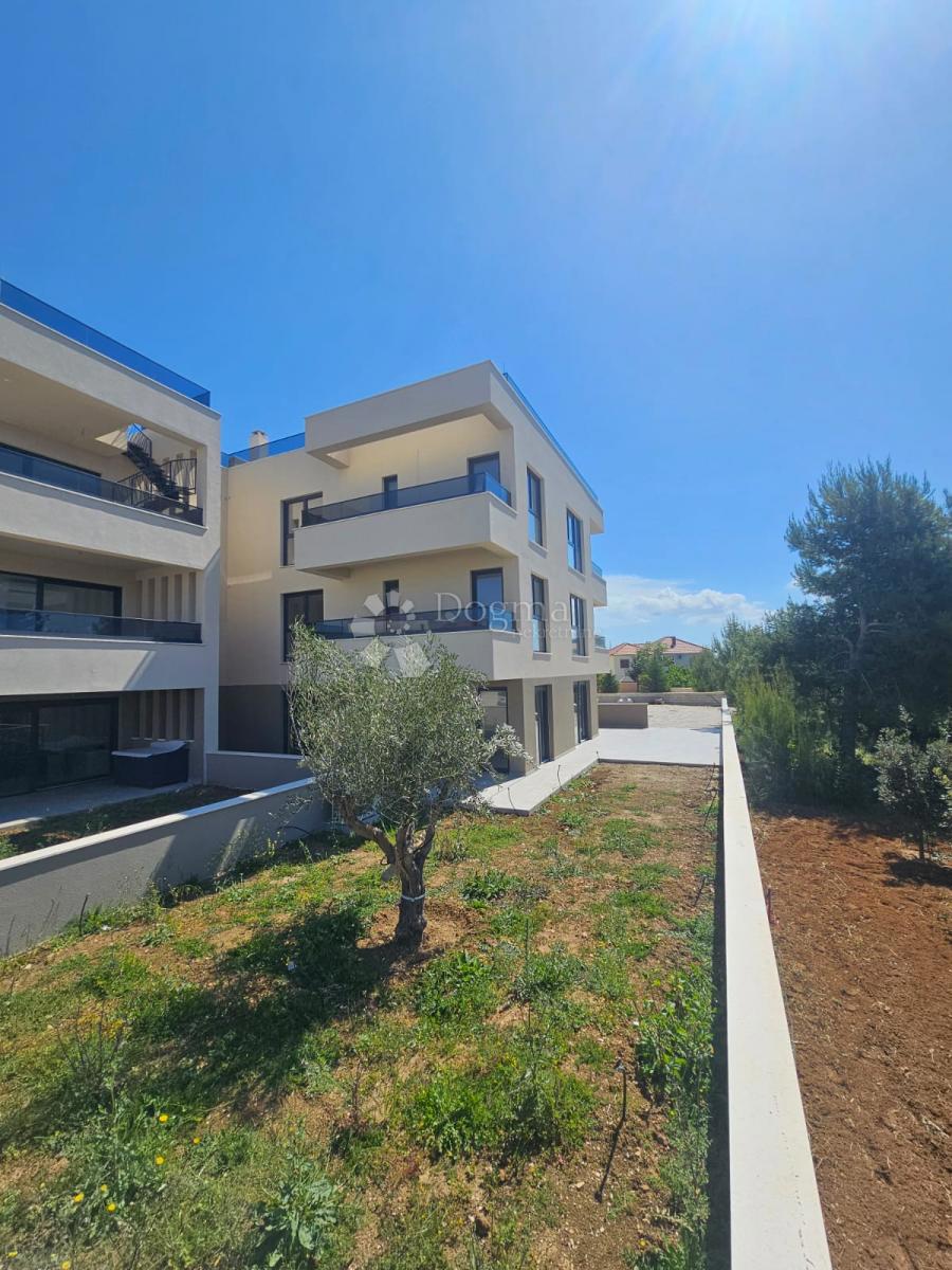 Appartamento Privlaka, 303,57m2