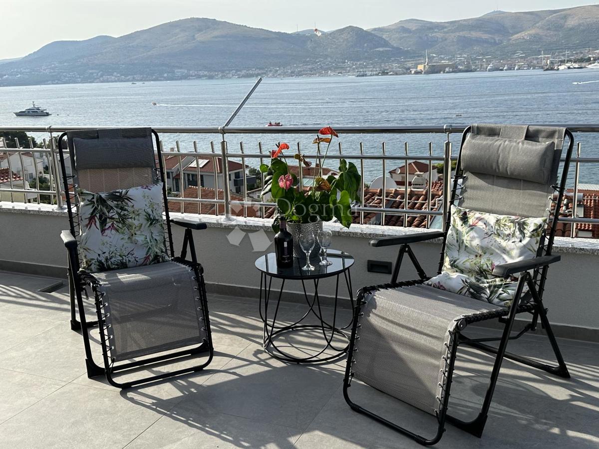 Casa Okrug Gornji, Okrug, 690m2