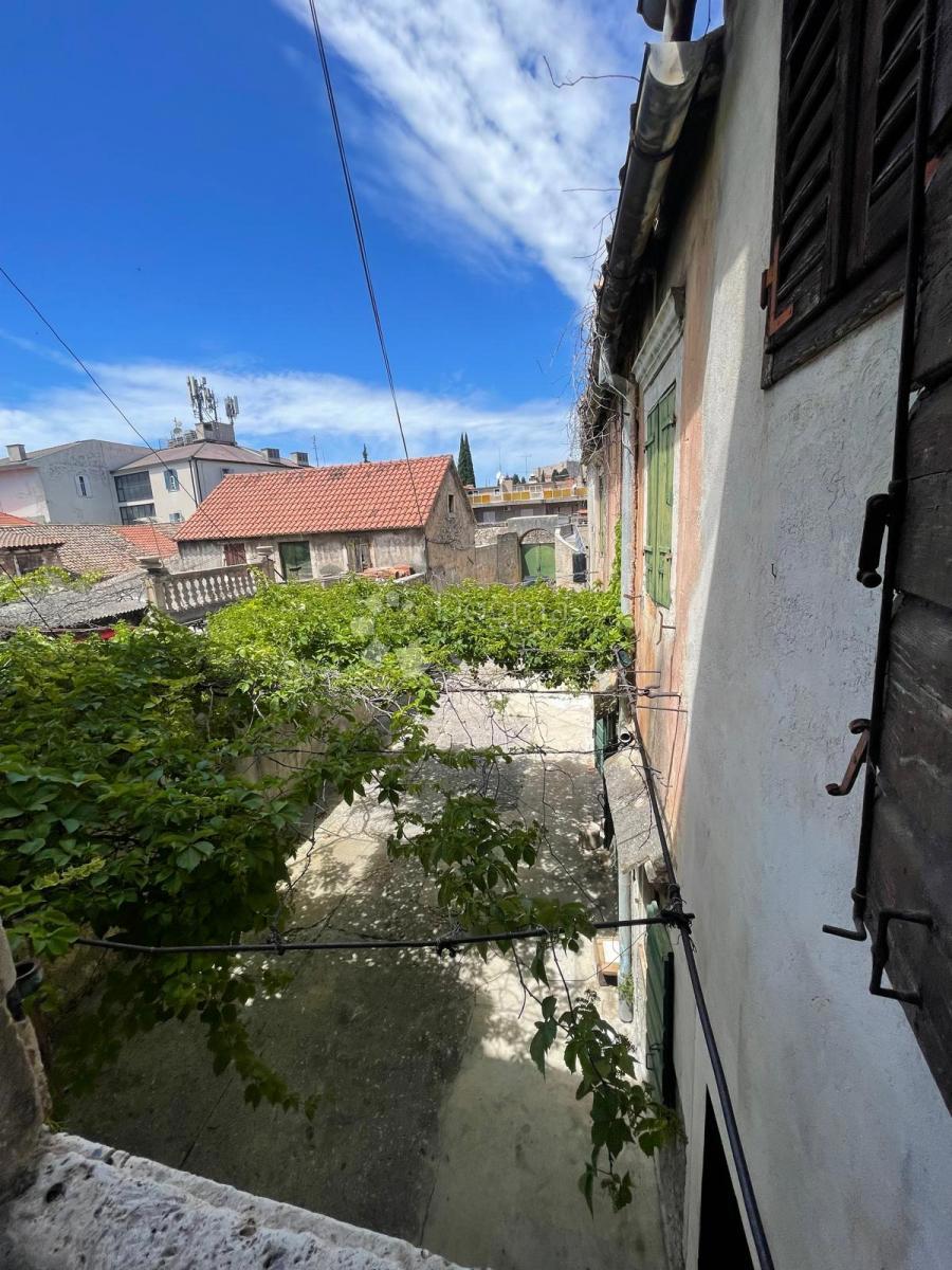 Casa Grad, Šibenik, 180,93m2