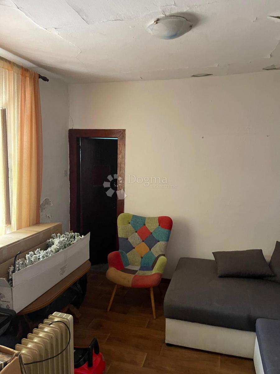 Casa Grad, Šibenik, 180,93m2