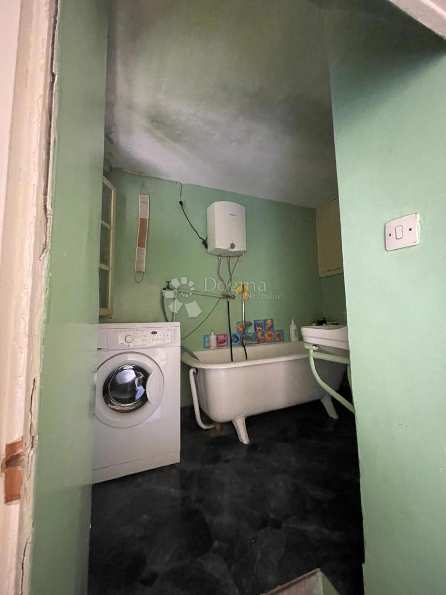 Casa Grad, Šibenik, 180,93m2