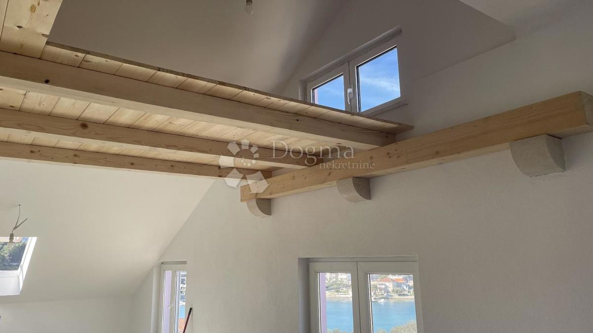 Appartamento Lumbarda, 112m2