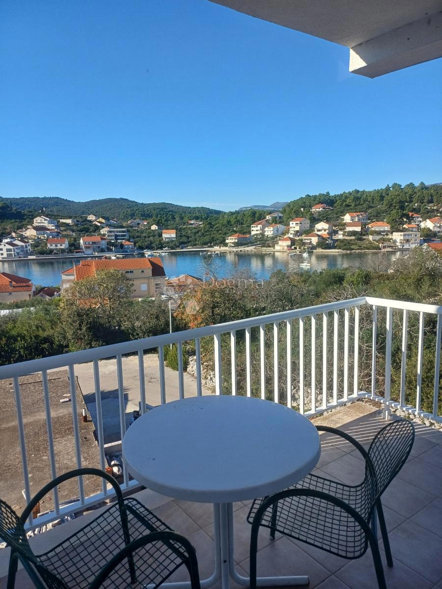 Appartamento Lumbarda, 112m2