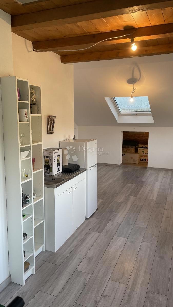 Appartamento Lumbarda, 112m2