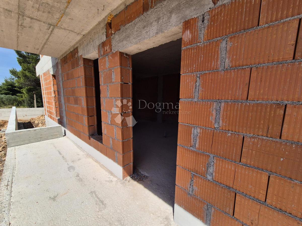 Locale commerciale Crnica, Šibenik, 45,34m2