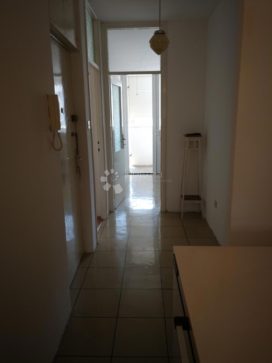 Allogio Voštarnica, Zadar, 71,68m2