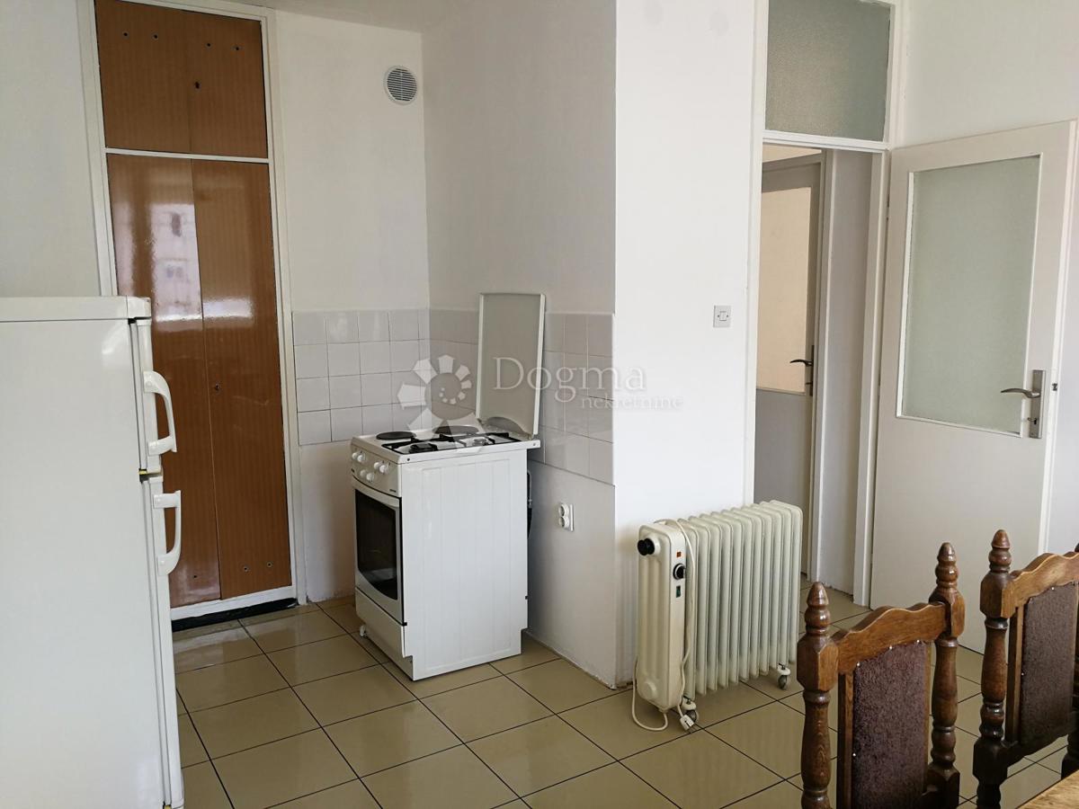 Allogio Voštarnica, Zadar, 71,68m2