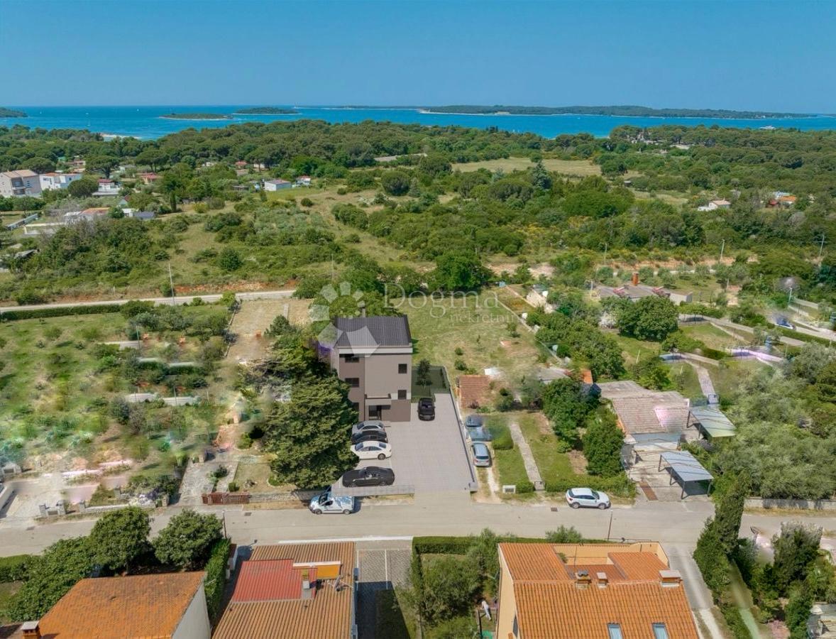 OTTIMO APPARTAMENTO CON DUE CAMERE DA LETTO, 74 m2