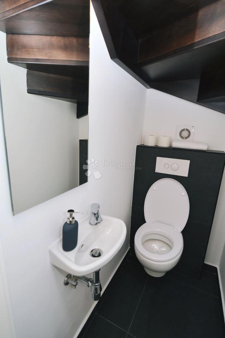 LOVRAN – Appartamento Esclusivo a 50 Metri dal Mare