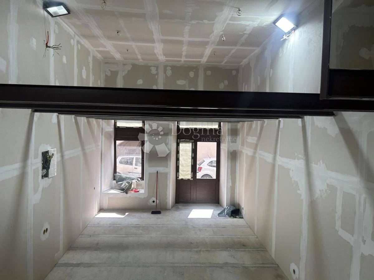 Locale commerciale Volosko, Opatija, 85,60m2