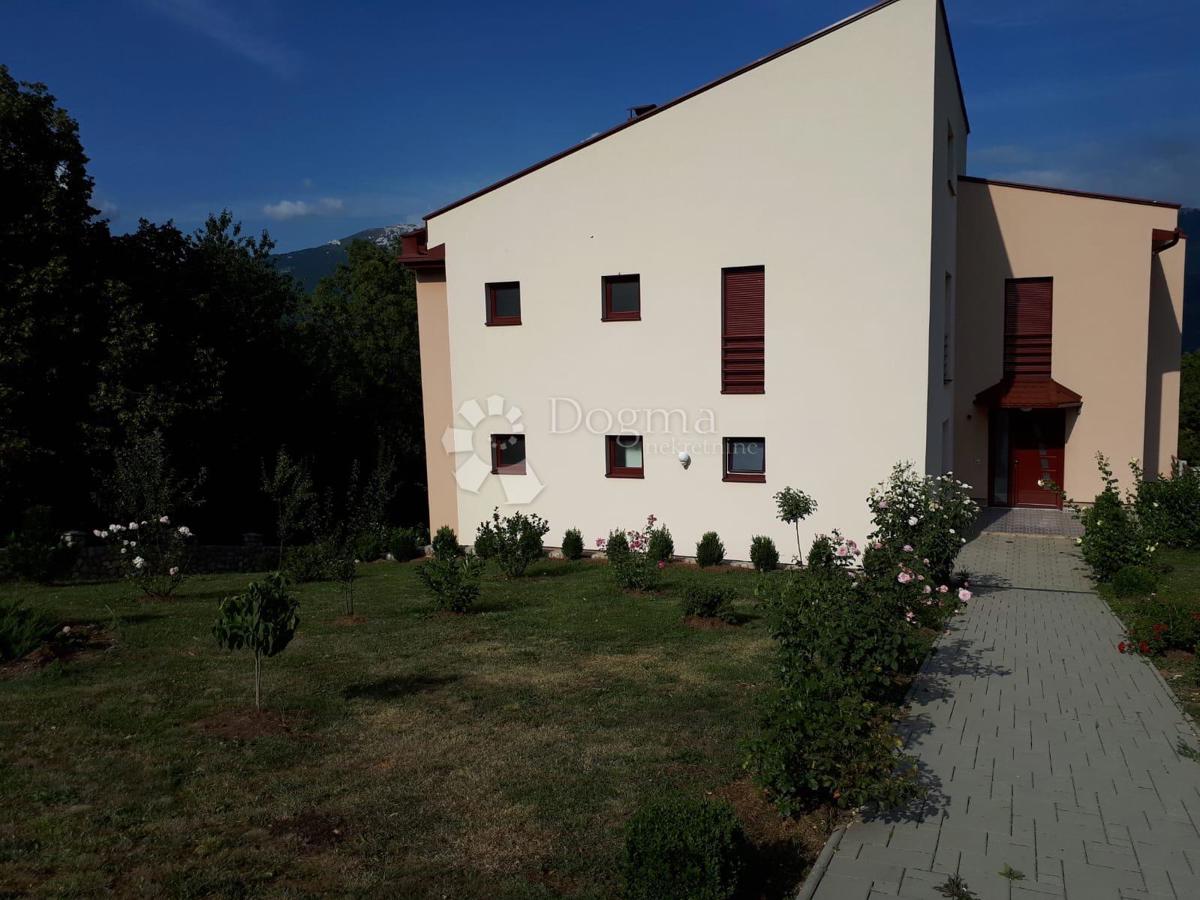 Spaziosa casa di lusso a Korenica