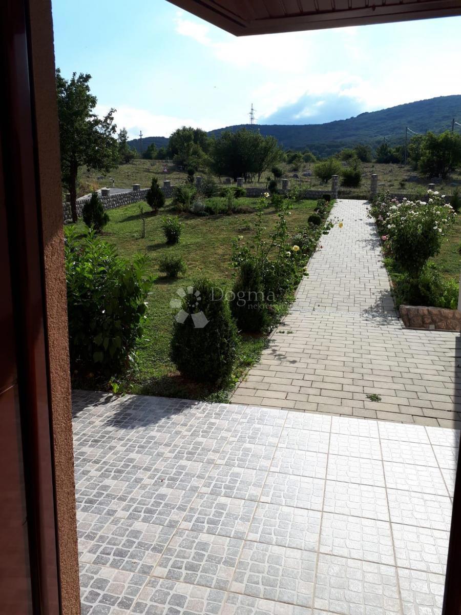 Spaziosa casa di lusso a Korenica