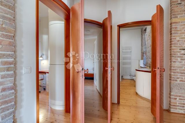 Allogio Branimirova Obala, Zadar, 94m2