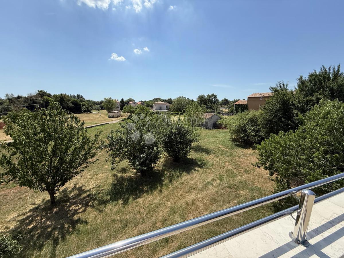 Allogio Hreljići, Marčana, 316m2