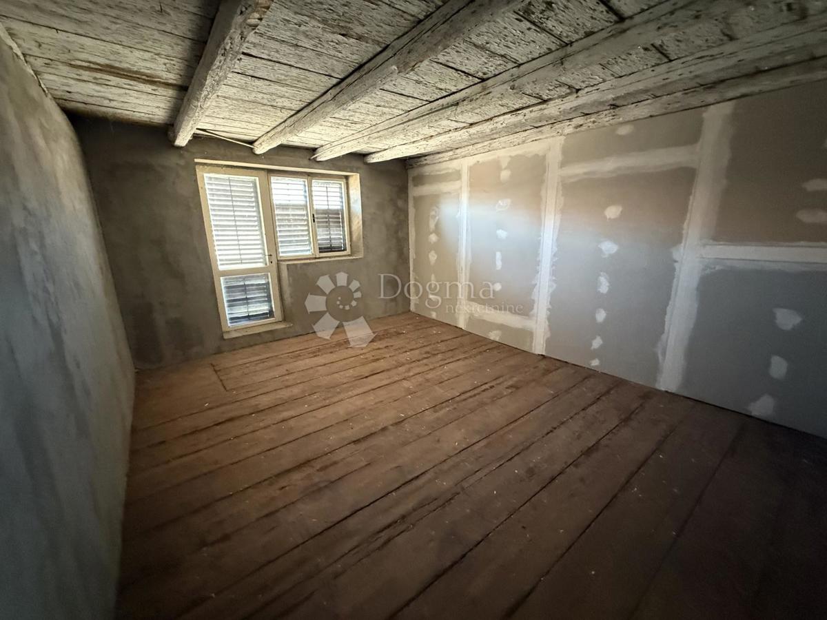 Allogio Hreljići, Marčana, 316m2