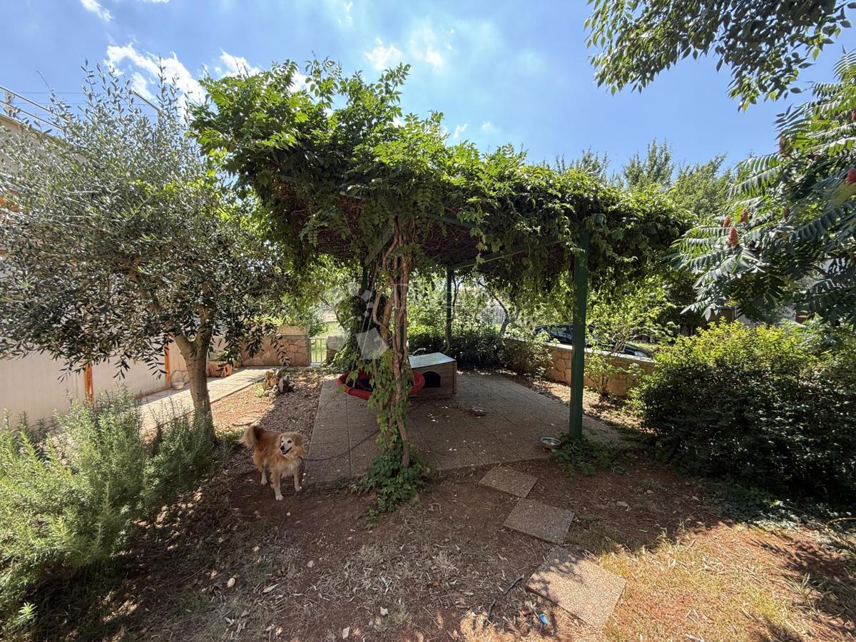 Allogio Hreljići, Marčana, 316m2