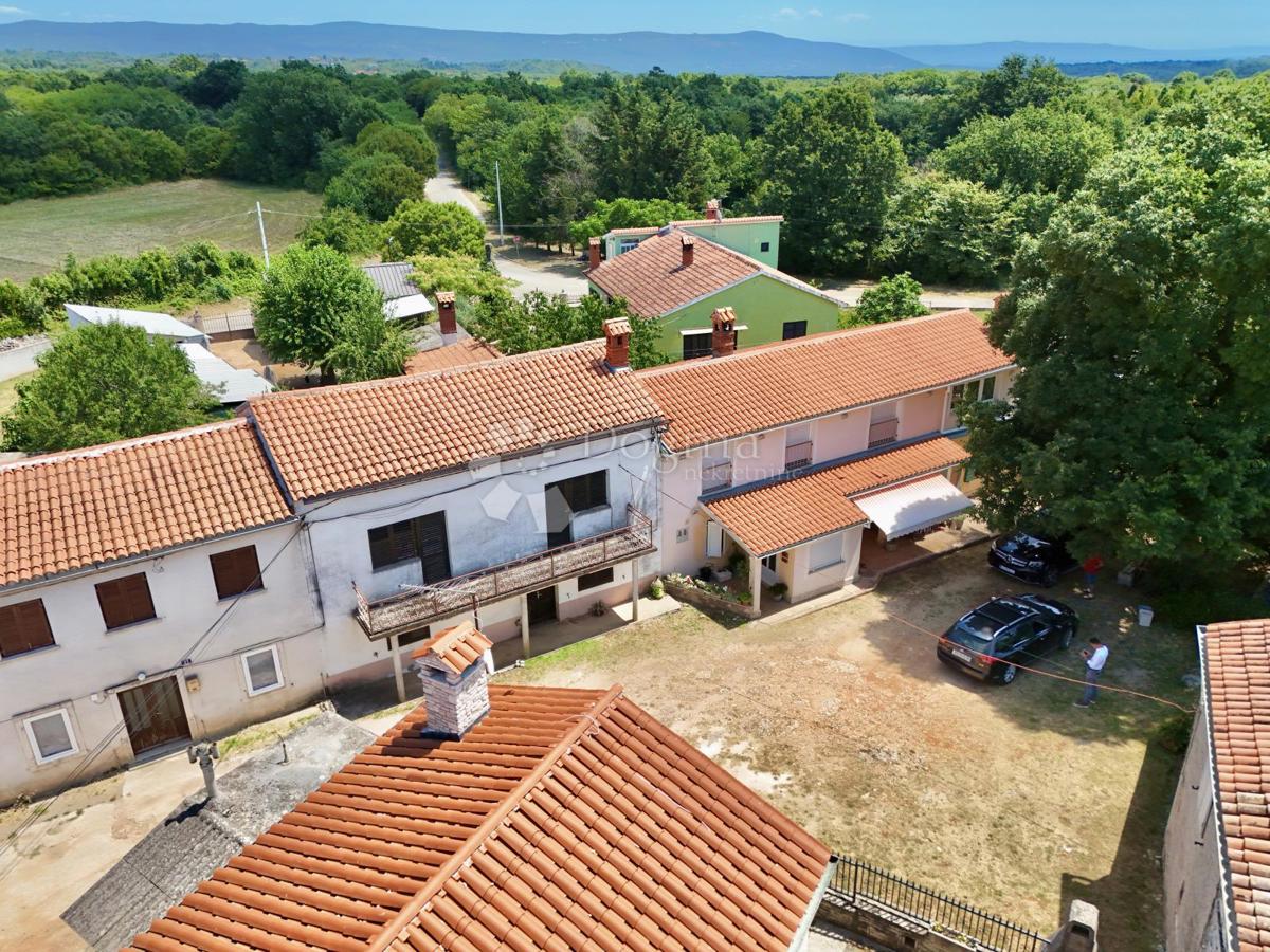 Allogio Hreljići, Marčana, 316m2