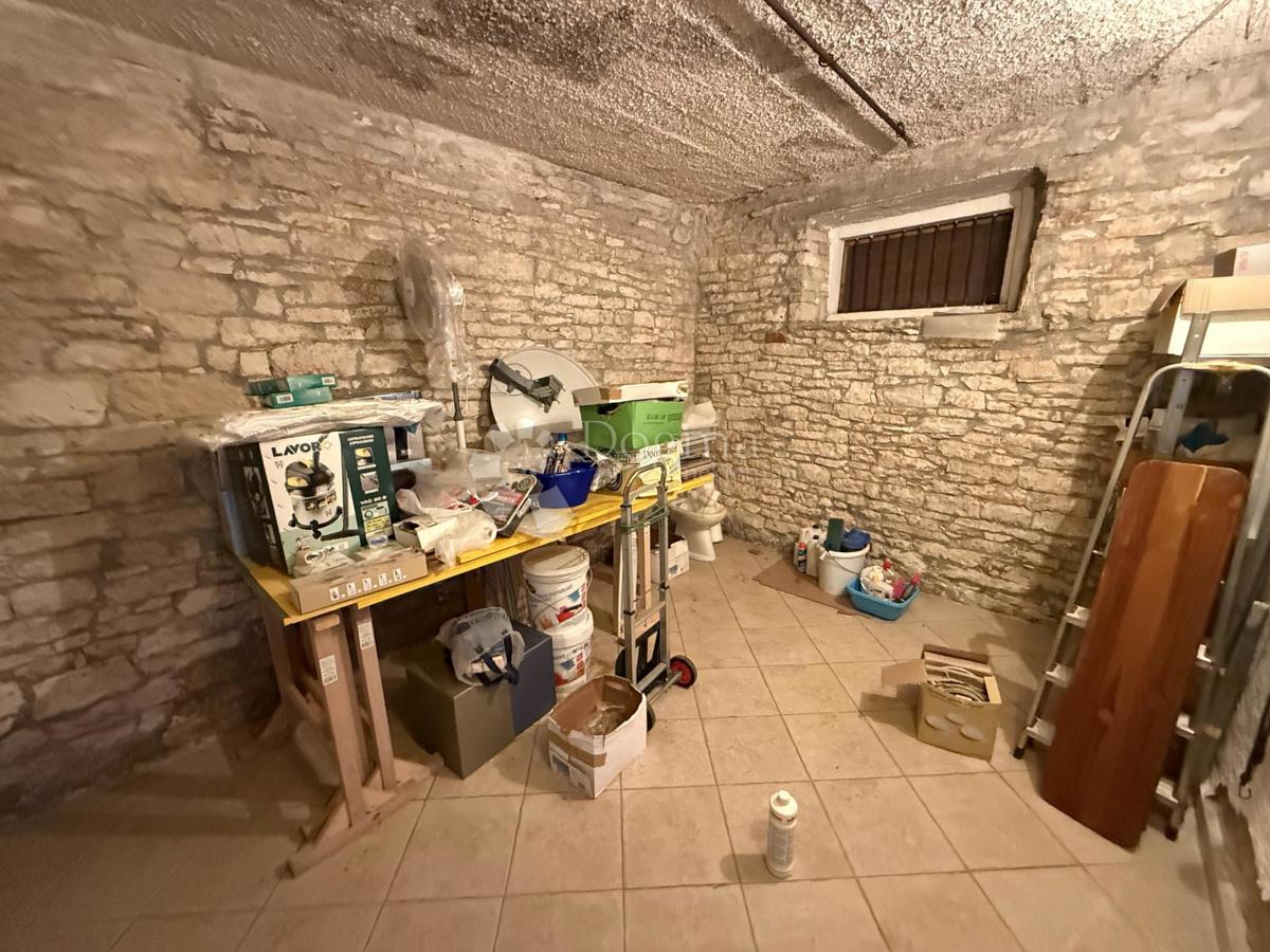 Allogio Hreljići, Marčana, 316m2