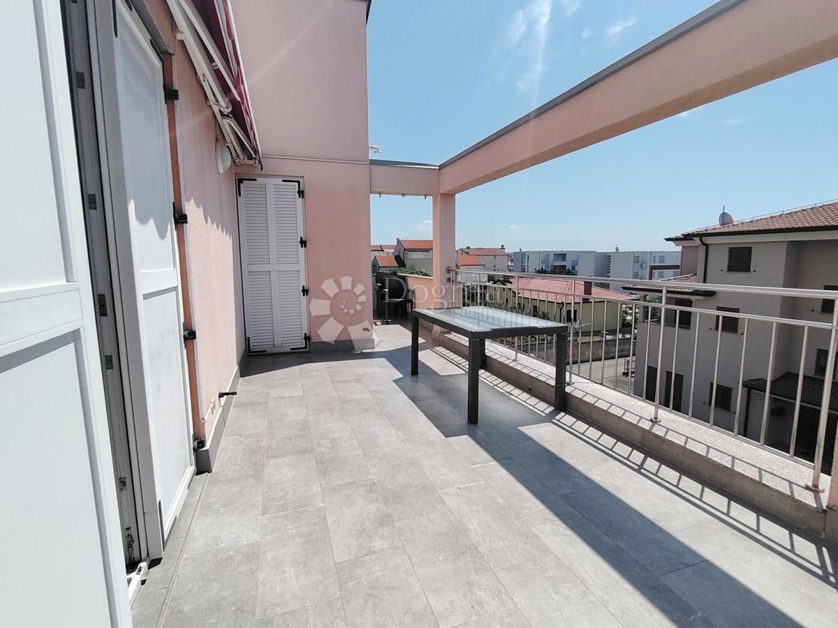 Appartamento Novigrad, 122,39m2