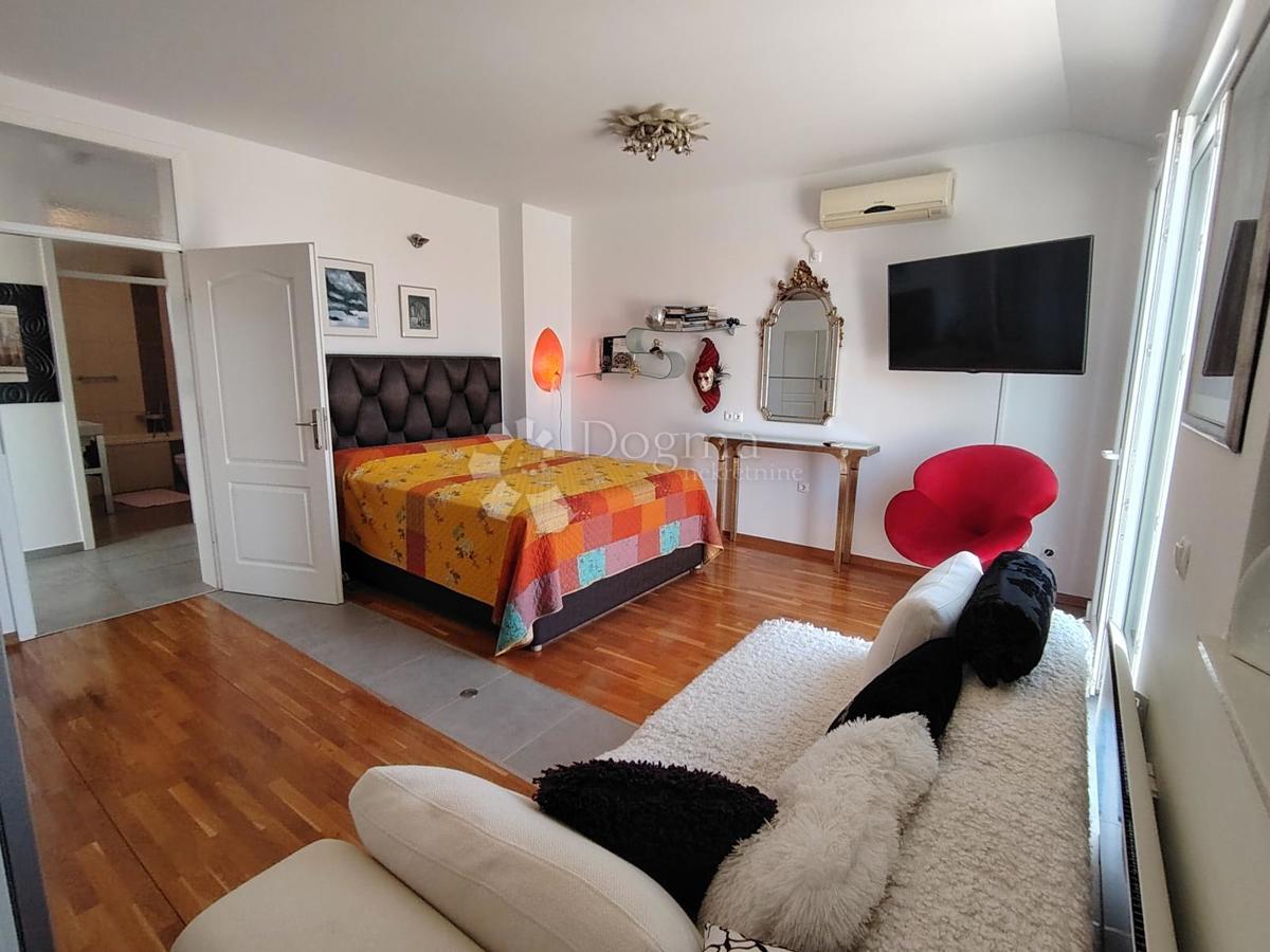 Appartamento Novigrad, 122,39m2