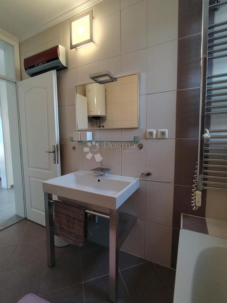 Appartamento Novigrad, 122,39m2
