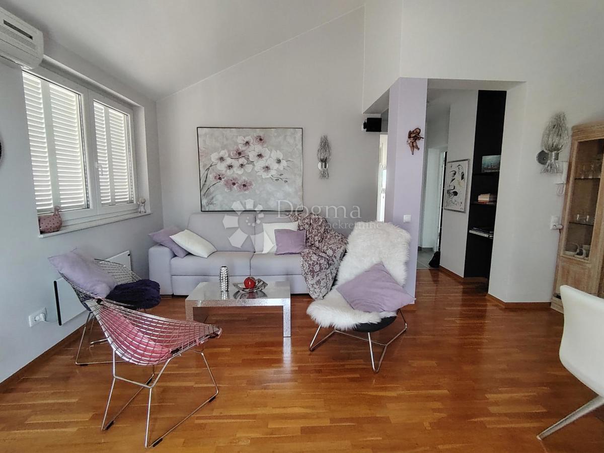 Appartamento Novigrad, 122,39m2