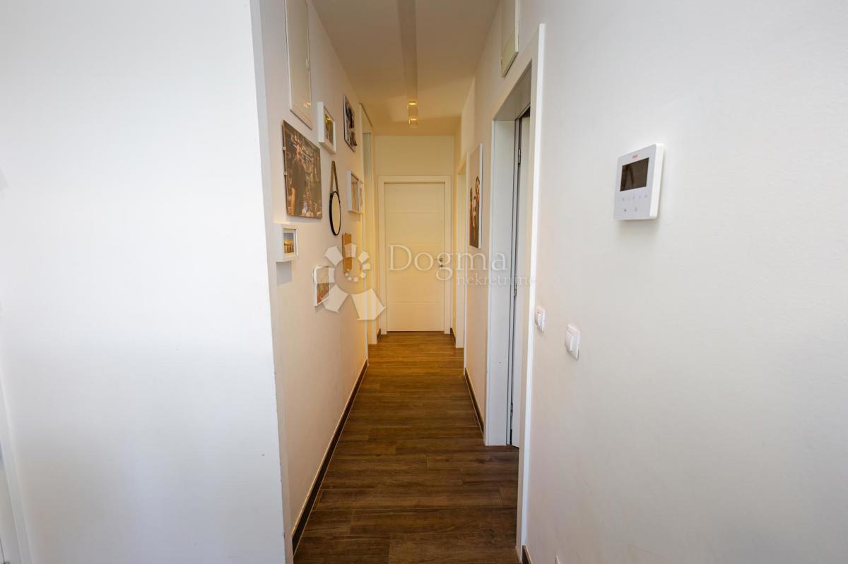 Allogio Vrhovec, Črnomerec, 82,65m2