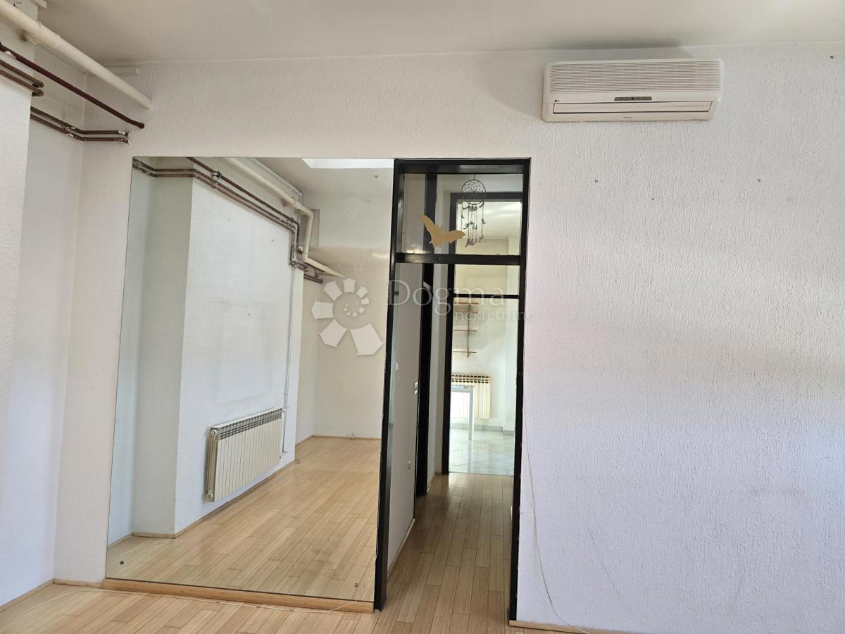 Allogio Centar, Varaždin, 82m2