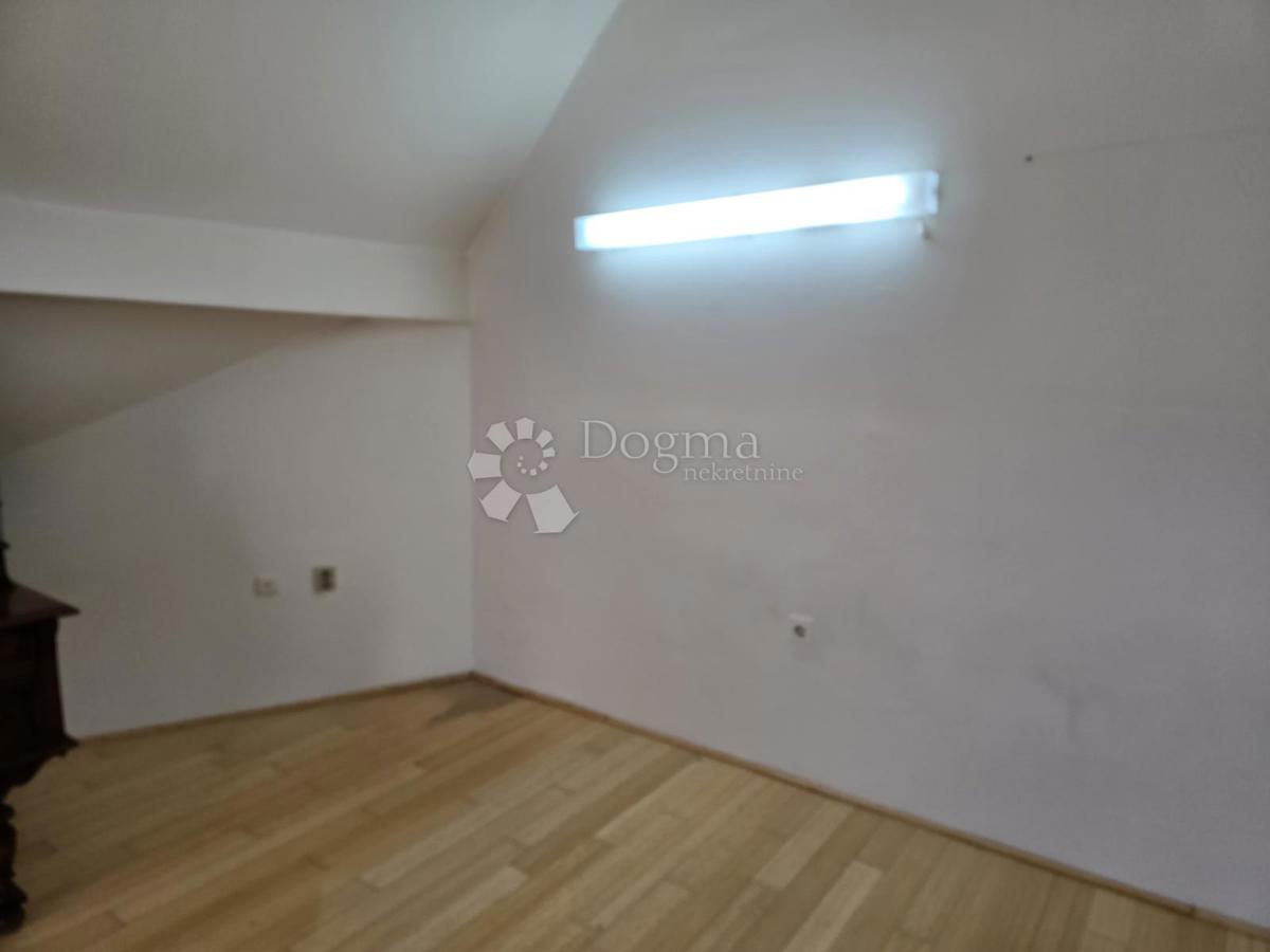 Allogio Centar, Varaždin, 82m2
