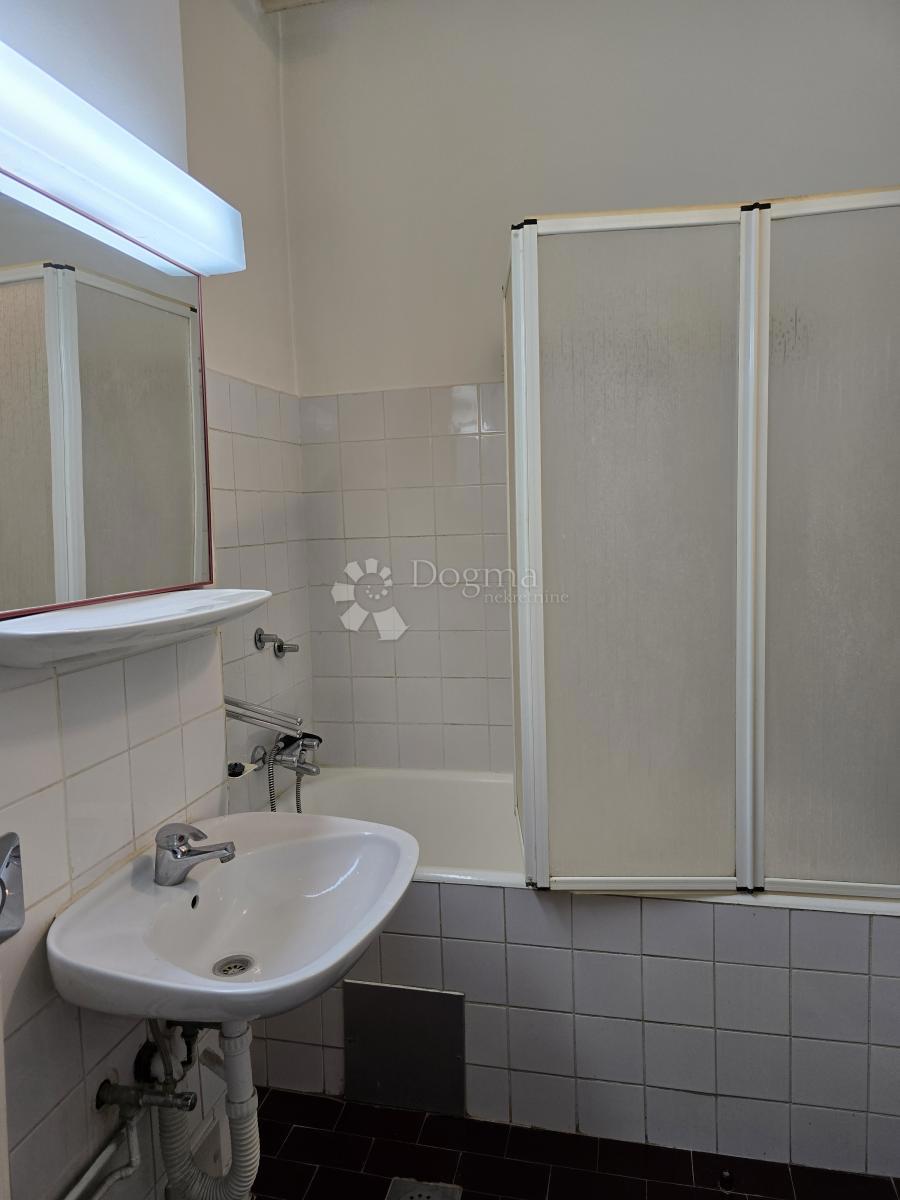 Allogio Centar, Varaždin, 82m2
