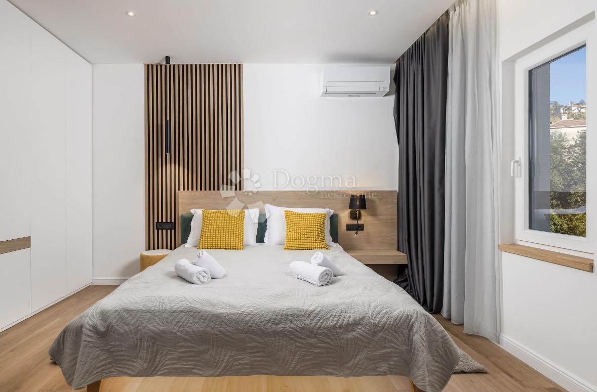 Allogio Centar, Rijeka, 156m2