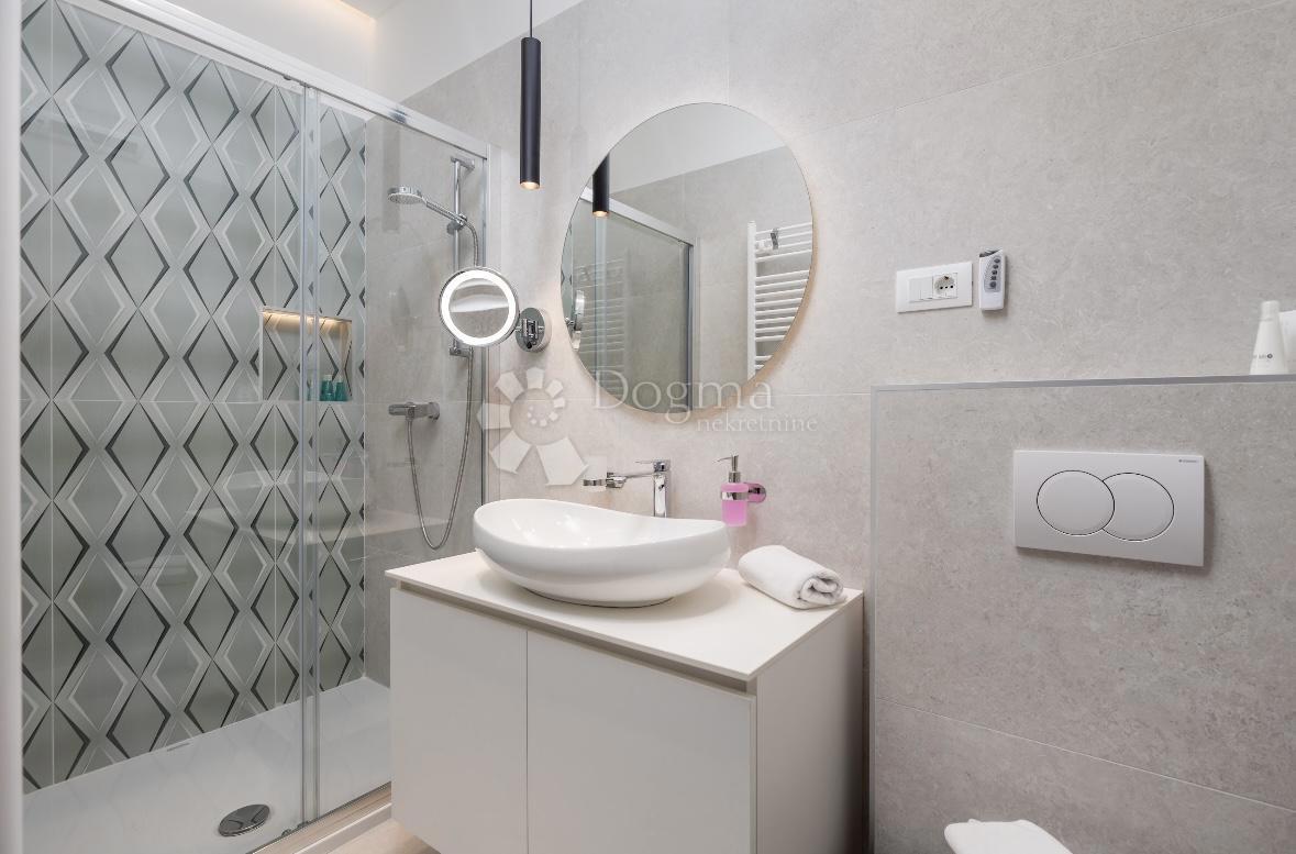 Allogio Centar, Rijeka, 156m2