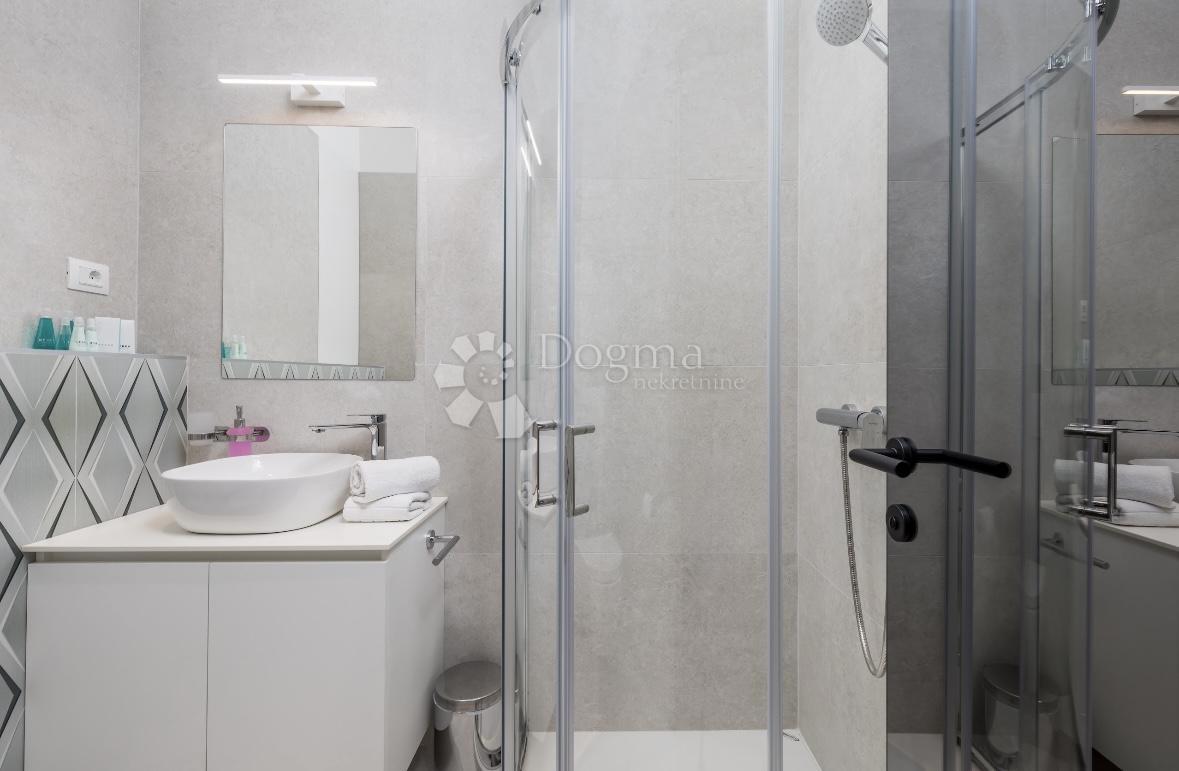 Allogio Centar, Rijeka, 156m2