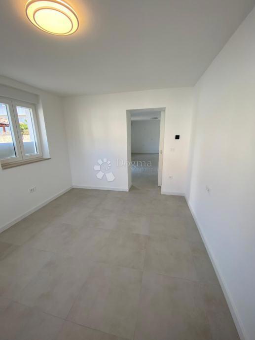 Allogio Brodarica, Šibenik - Okolica, 83,74m2