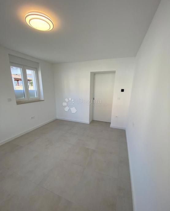 Allogio Brodarica, Šibenik - Okolica, 83,74m2