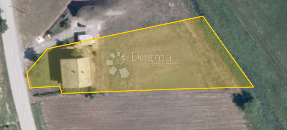 Casa Donja Voća, 1.868m2