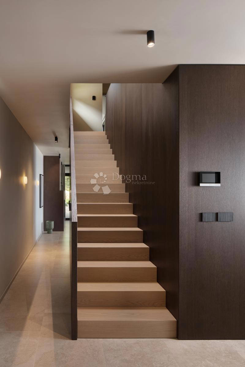 Casa Rabac, Labin, 245,95m2